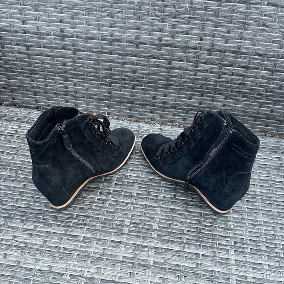 Earth Shoes Kalmar Wedge Leather Ankle Booties Size 9 - Picture 3 of 11